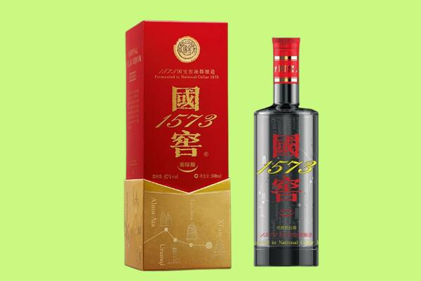 百色右江区回收国窖1573.jpg